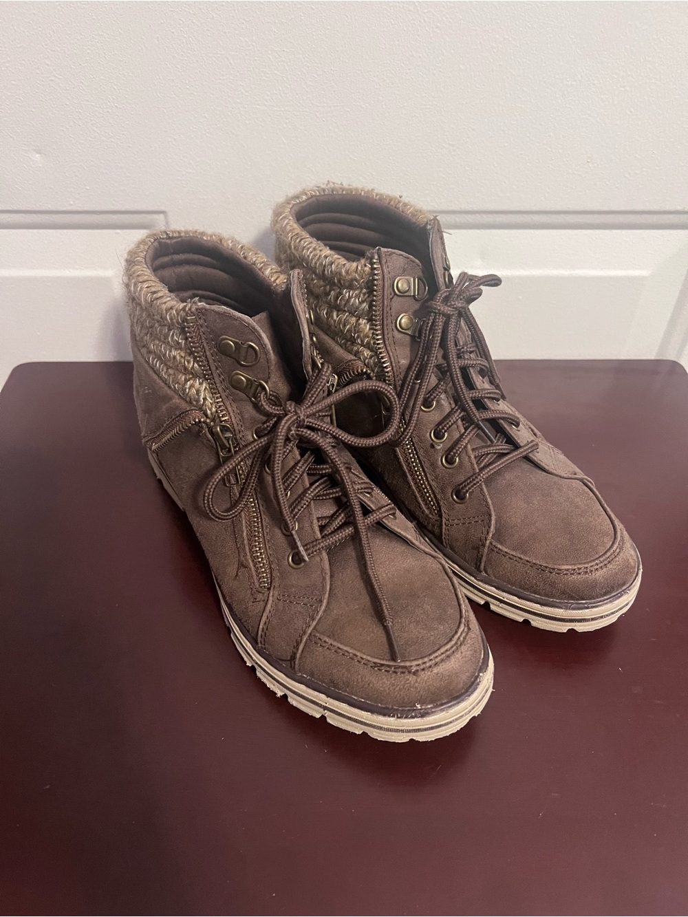 Cliffs by WHITE MOUNTAIN Brown Lace-Up Ankle Boots with Knit Collar